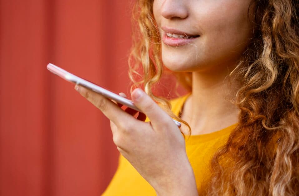 Technologie de Voice UI application mobile