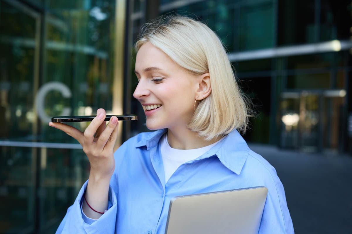 Voice UI : intégrer les commandes vocales dans votre application mobile
