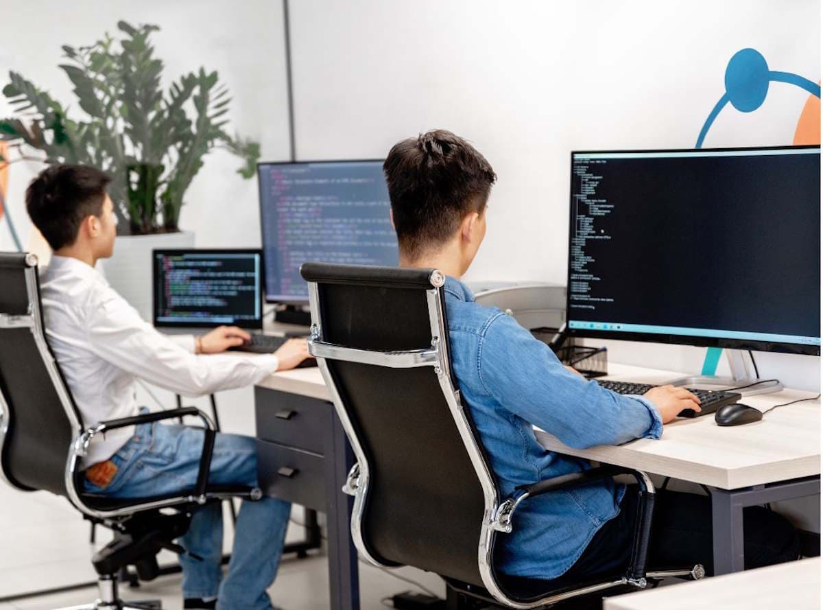 Comment choisir son agence de développement logiciel en 2026 : critères et checklist