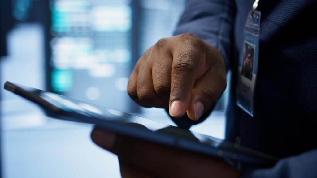 Mise en œuvre de protocoles de cybersécurité application mobile avancés