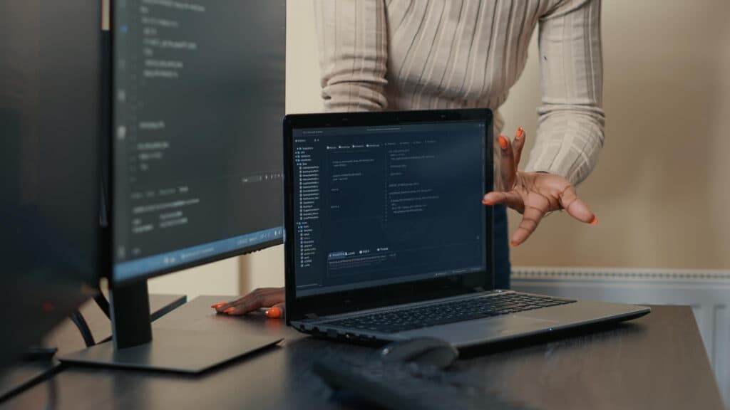 choisir entre hono et express js decision architecture backend 2026