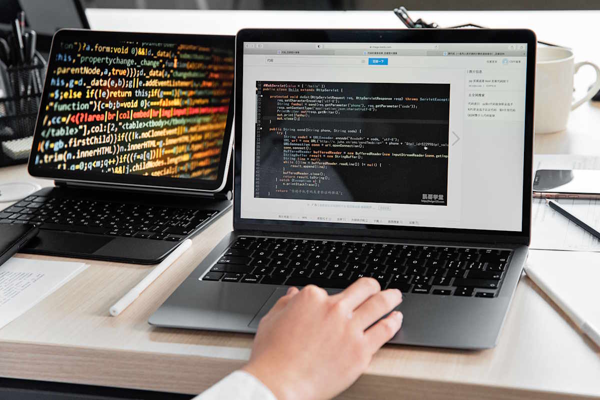Redis vs Memcached en 2026 : quel système de cache en mémoire pour votre application ?