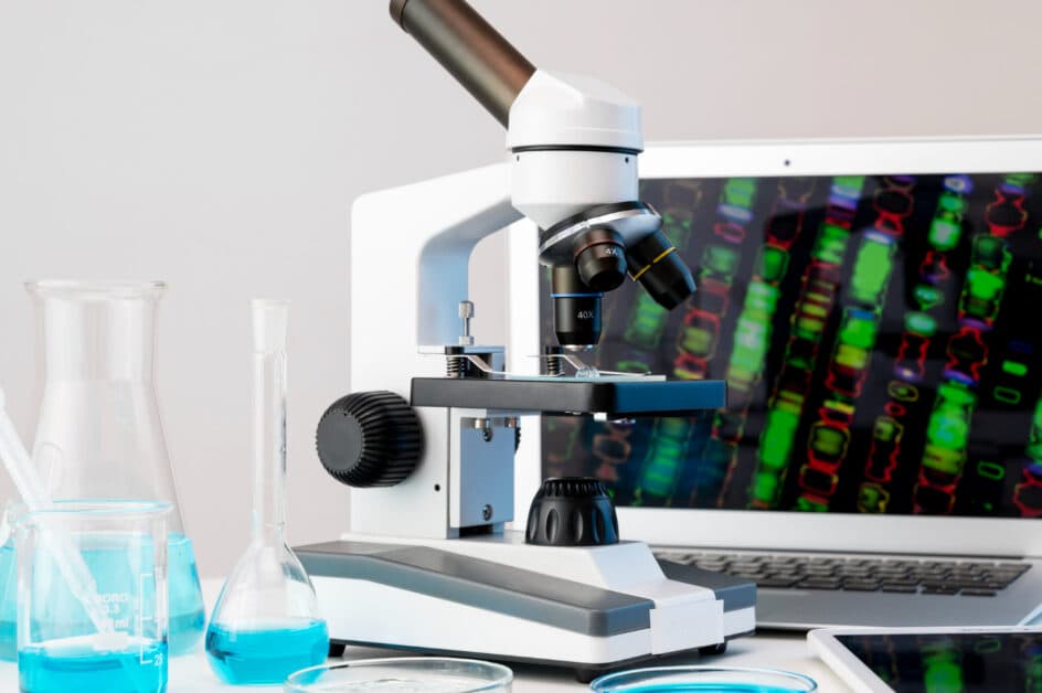 comparatif lims saas labware starlims vs developpement lims sur mesure 2026