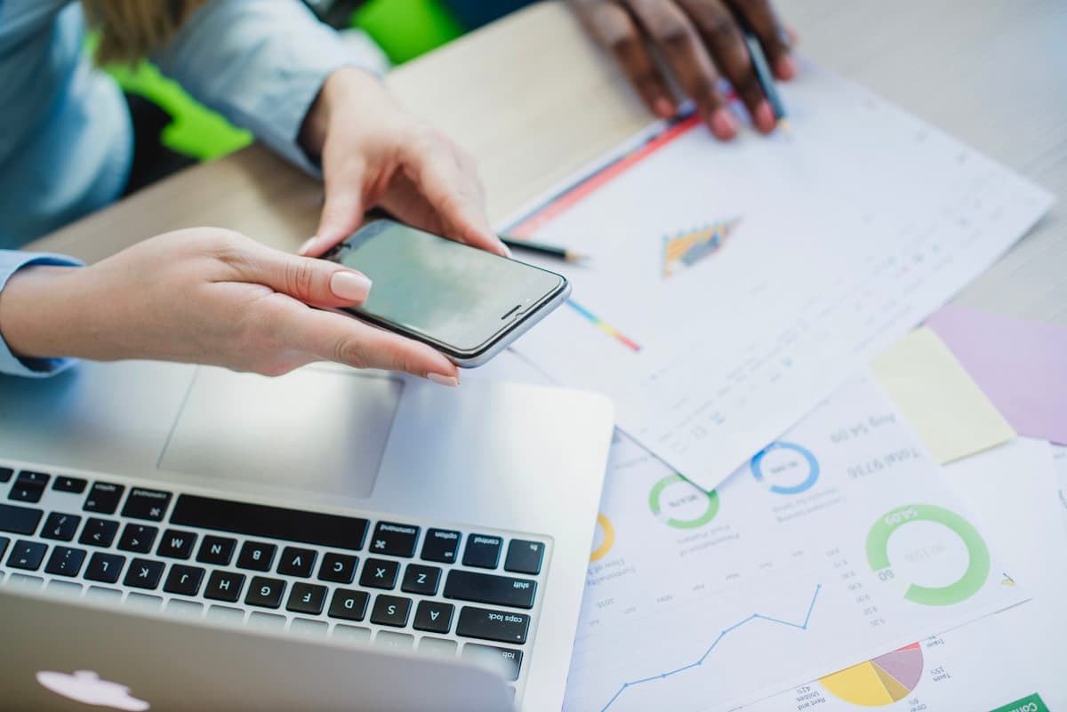 Observabilité d’une application en 2026 : OpenTelemetry, logs, métriques et traces
